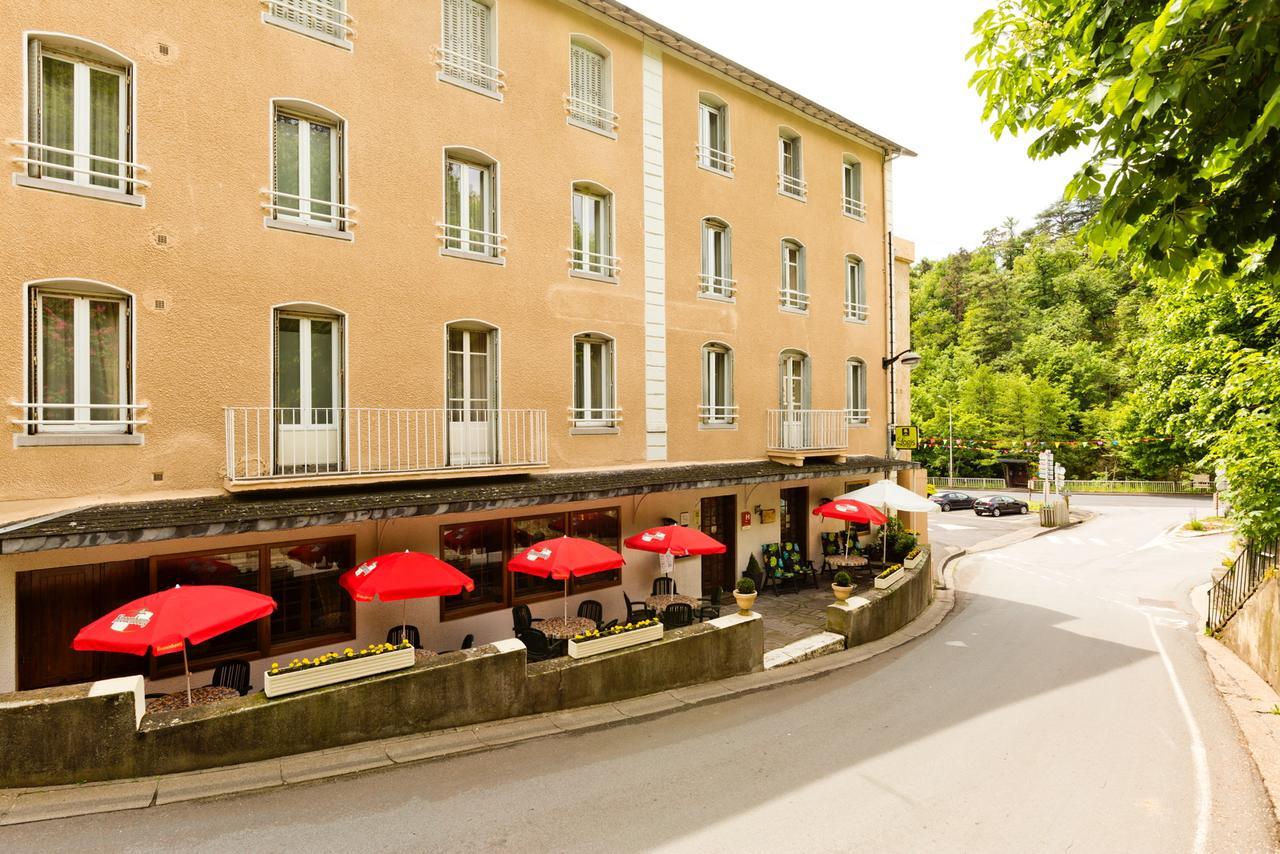 Logis Hotel De La Paix Saint-Nectaire Exterior photo